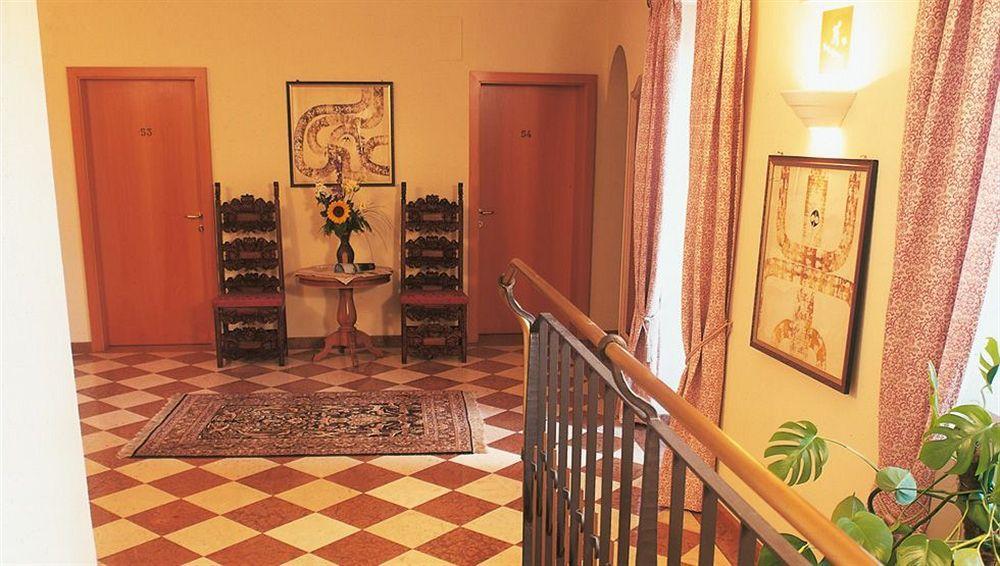 Hotel Elefant Ora / Auer Extérieur photo